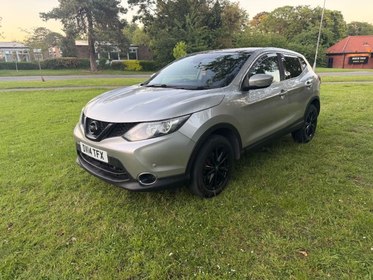 Nissan, QASHQAI, Hatchback, 2014, Manual, 1461 (cc), 5 doors
