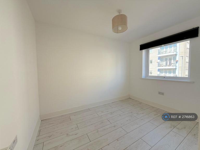 3 bedroom house in Tynemouth Pass, Gateshead, NE8 (3 bed) (#2716863)