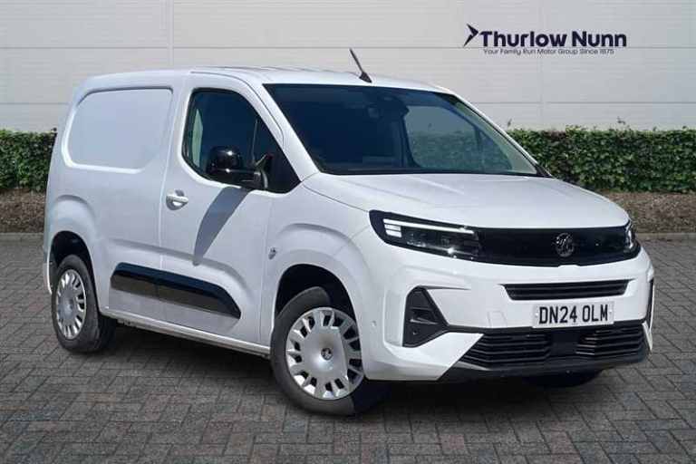 2024 Vauxhall Combo 1.5 Turbo D 2300 Pro Panel Van 5dr Diesel Manual SWB Euro 6 (s/s) (100 ps) Pa...