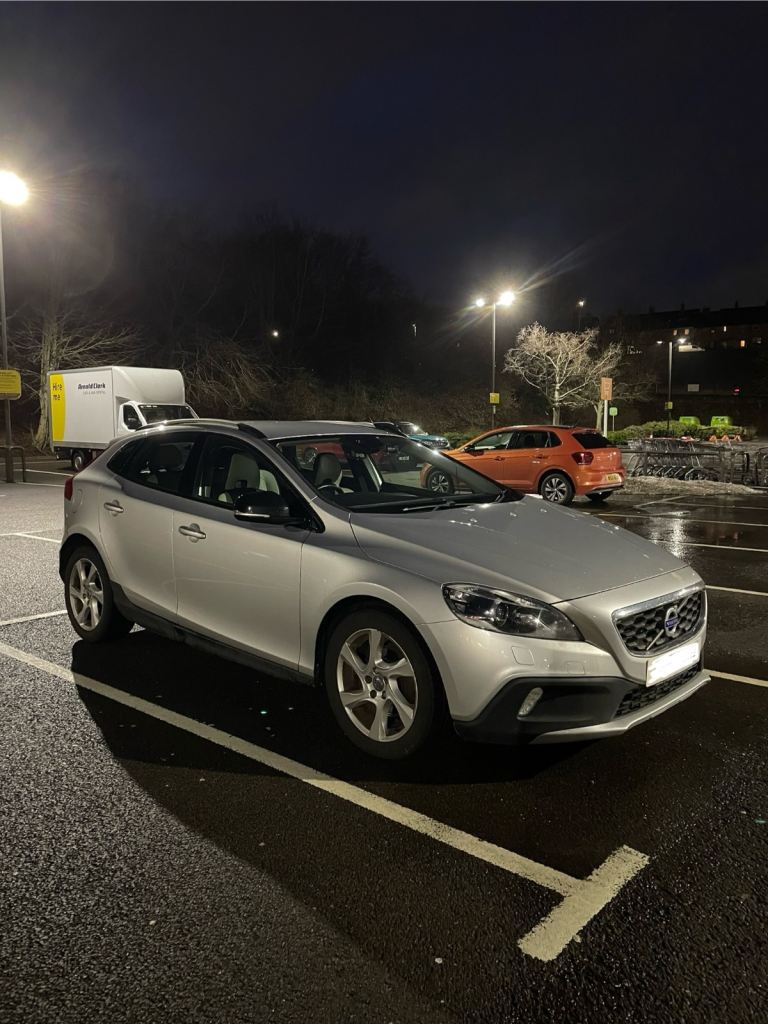 Volvo, V40, Hatchback, 2015, Auto, 1560 (cc), 5 doors