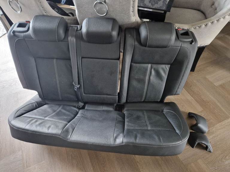Vauxhall astra 1.4 gtc rear seats