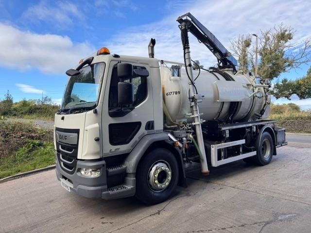 2021 71 DAF LF 230 E6 WHALE medium volume jet/vacuum tanker gully arm