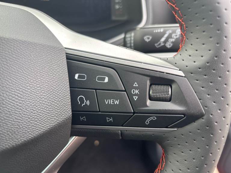 2025 SEAT Arona 1.0 TSI 115 FR Black Edition 5dr Hatchback PETROL Manual