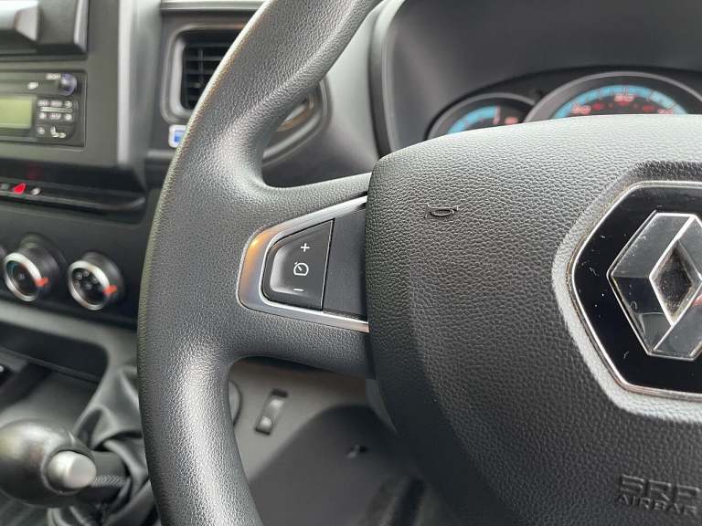 2021 Renault Master ZE 56KW FWD 3T1 L2 H2 ED MESS CREW CAB Unlisted Electric PANEL VAN Electric M...