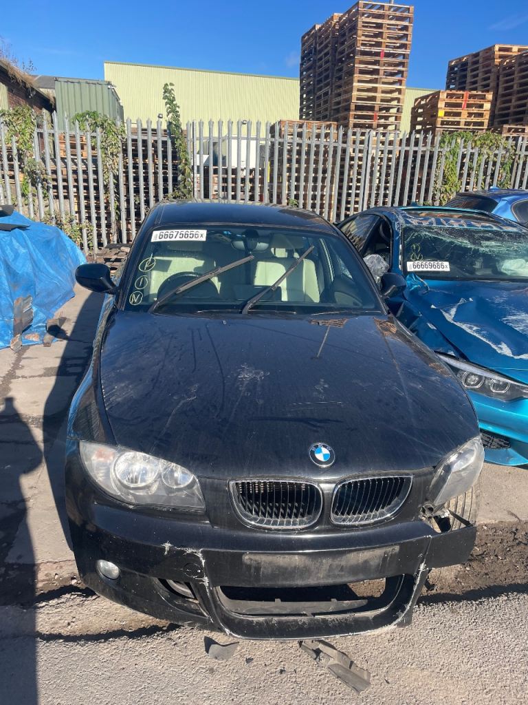BMW 116i E87 E81 LCI BREAKING WING HEADLIGHT BONNET DOOT MIRROR REAR BUMPER TAILGATE ELECTRONICS
