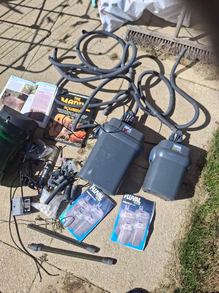 Fish tank filters and equipment 