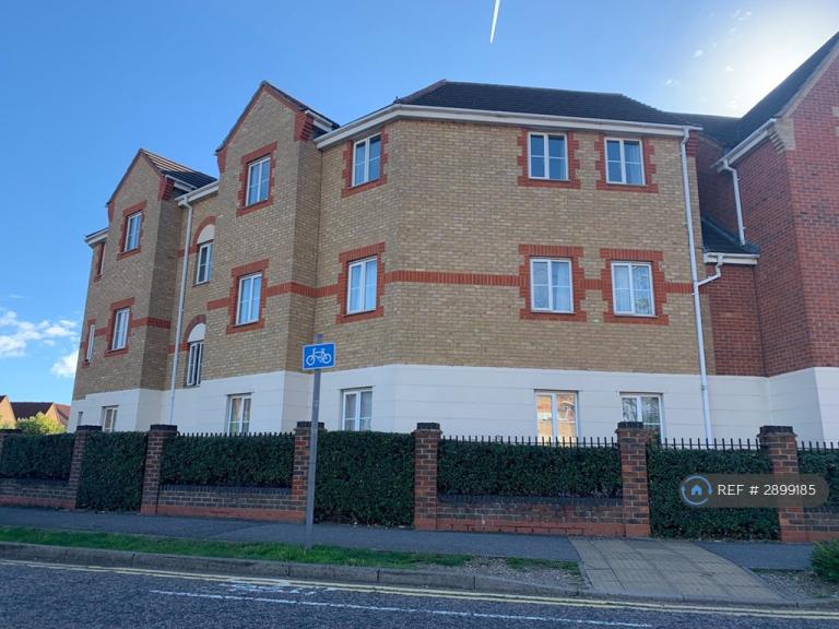 2 bedroom flat in Lennox Close, Chafford Hundred, Grays, RM16 (2 bed) (#2899185)