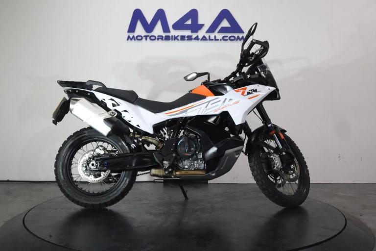KTM 790 ADVENTURE 2024