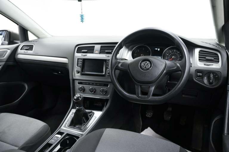  Volkswagen Golf 1.6 TDI BlueMotion Tech S Euro 5 (s/s) 5dr Diesel Manual
