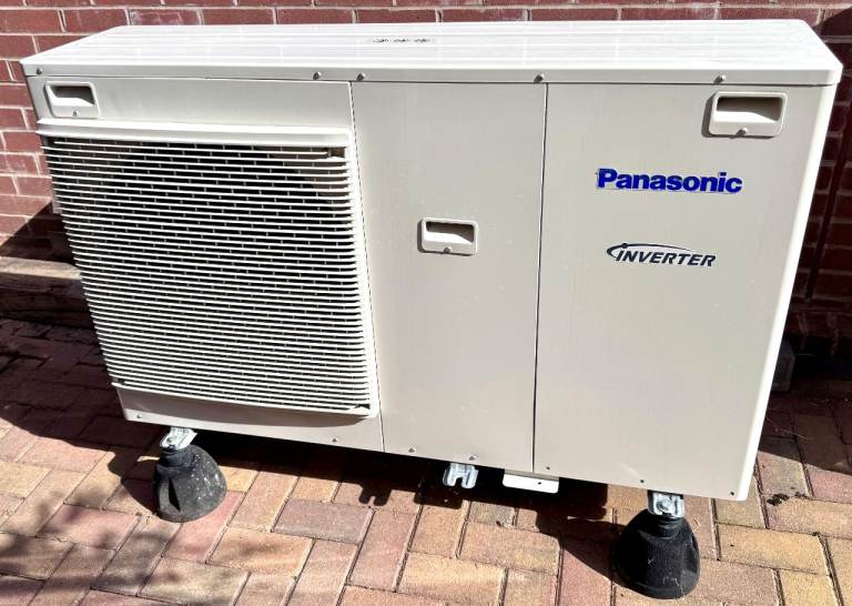 5kW Panasonic WH-MDC05H3E5 Inverter Air Conditioner Unit – Good Condition