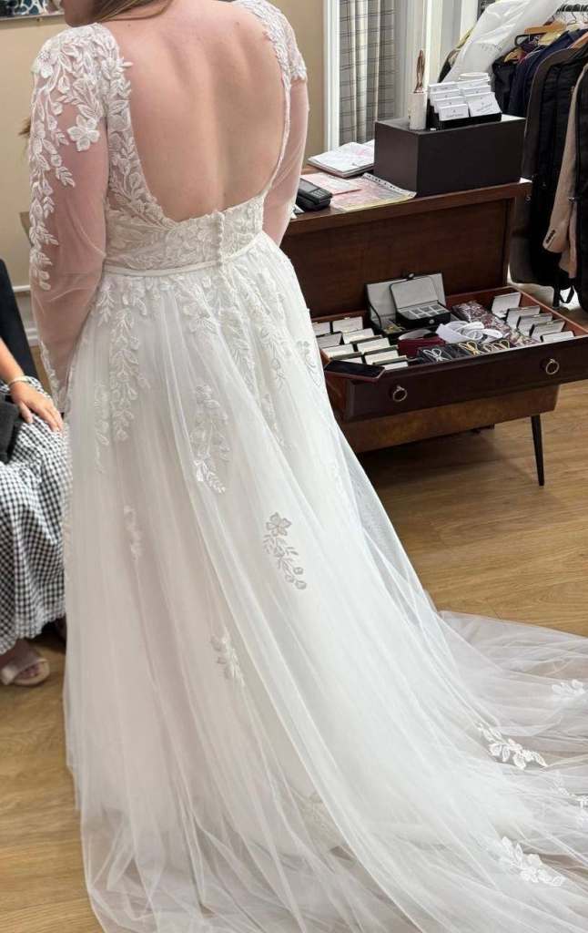 Camilla Rose Wedding Dress- Ivory