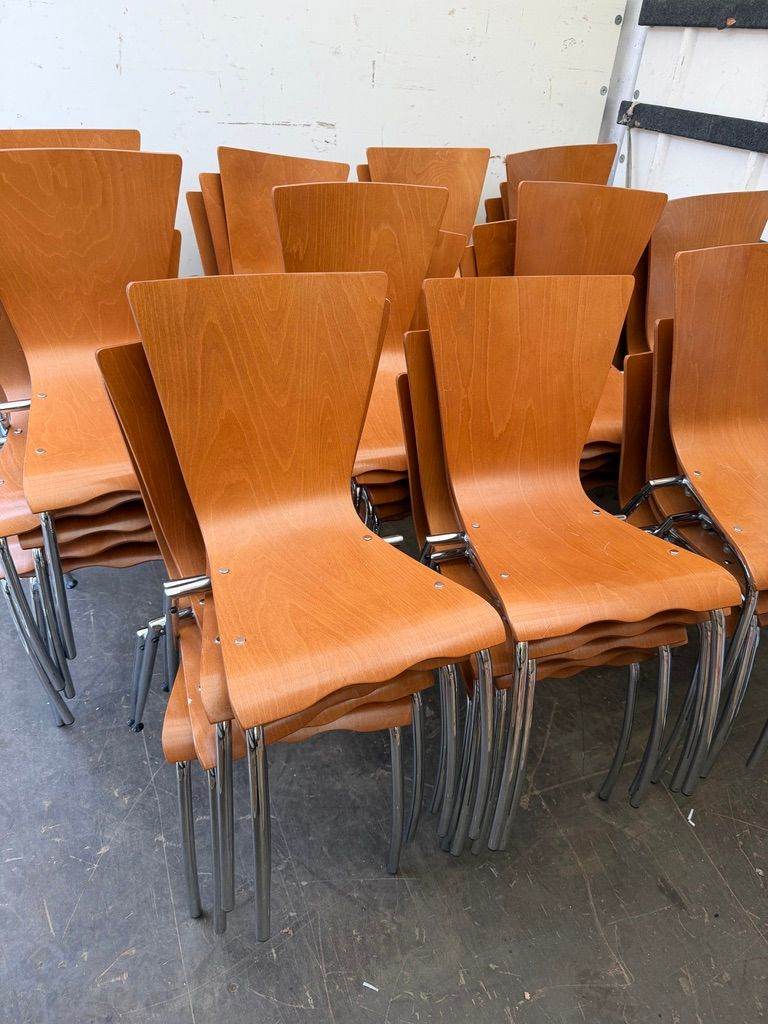 Set of 10 Stacking Chairs/Catering Bistro Canteen Café Dining Restaurant Chairs