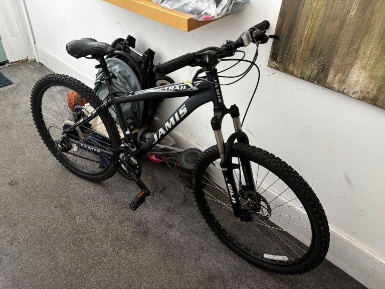 Jamis Trail X Mountain Bike Black - Recently Serviced