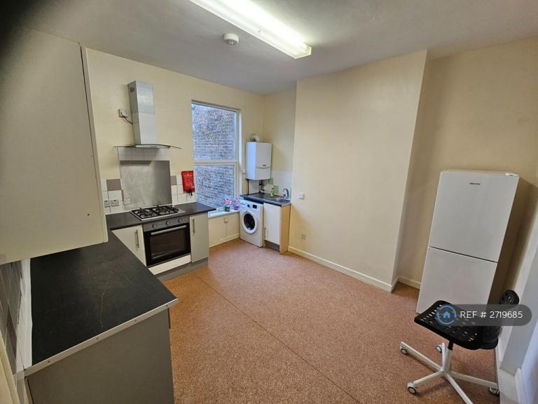 3 bedroom flat in Ethelbert Rd, Kent, CT9 (3 bed) (#2719685)