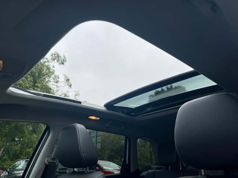 2024 Suzuki Vitara 1.5 SZ5 SUV 5dr Petrol Hybrid AGS Auto Euro 6 (s/s) (115 ps) Automatic SUV Hyb...