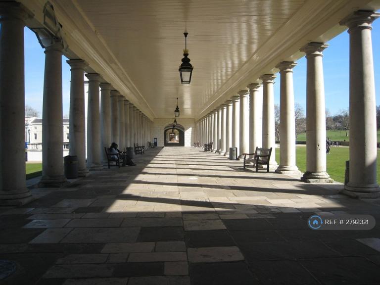 3 bedroom flat in Blenheim Court, London, SE10 (3 bed) (#2792321)