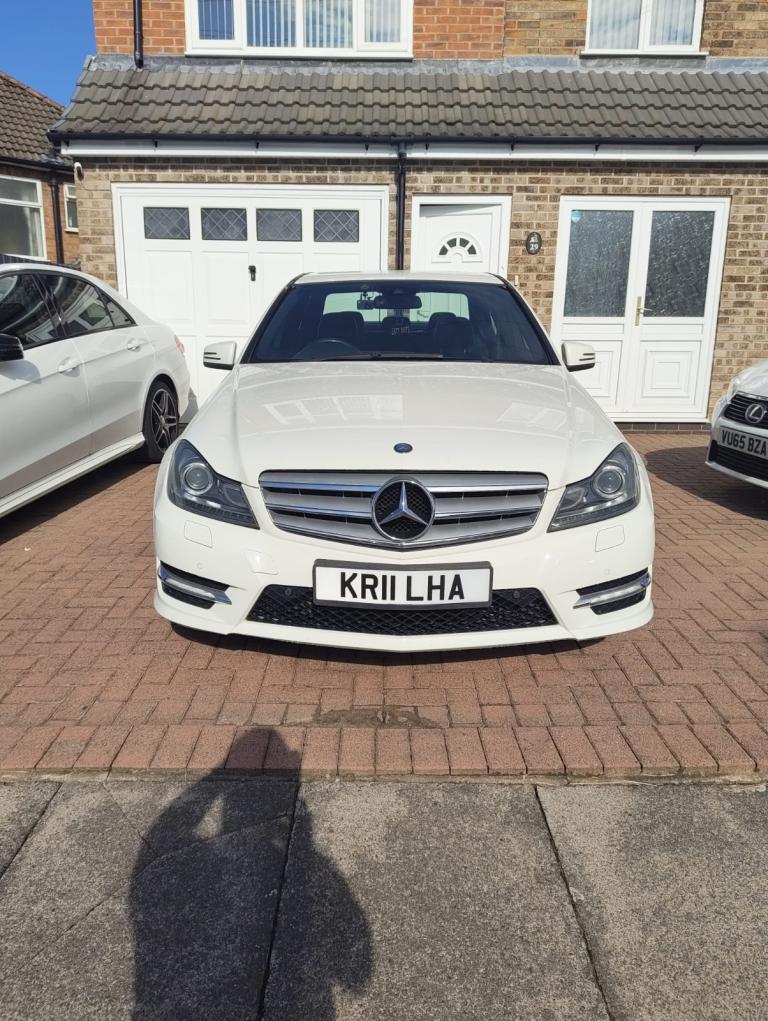 Mercedes-Benz, C CLASS, Saloon, 2011, Semi-Auto, 2143 (cc), 4 doors