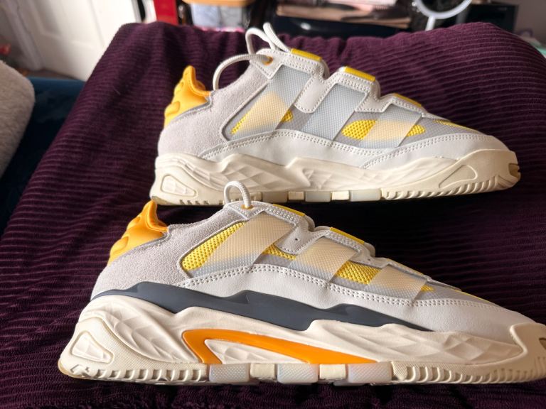 Adidas trainers size 10 brand new 