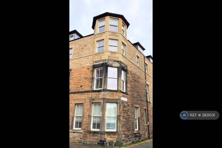 2 bedroom flat in Watson Crescent, Edinburgh, EH11 (2 bed) (#2821031)