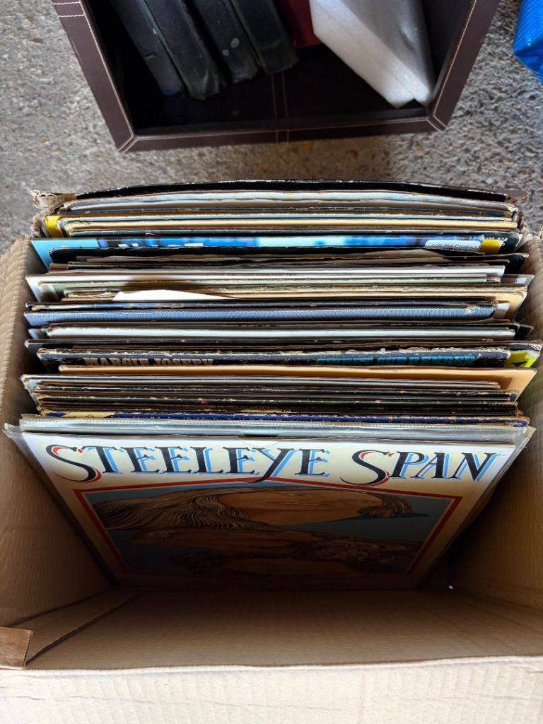 Job lot - 70 vinyl records/LPs