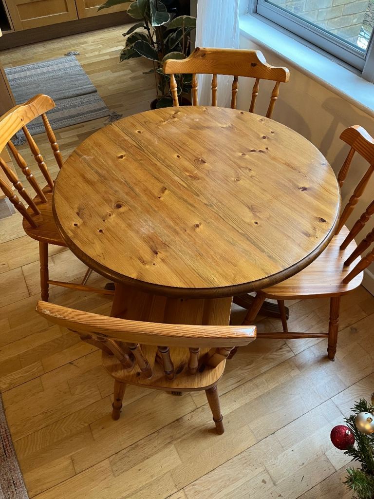 DINING TABLE & FOUR CHAIRS