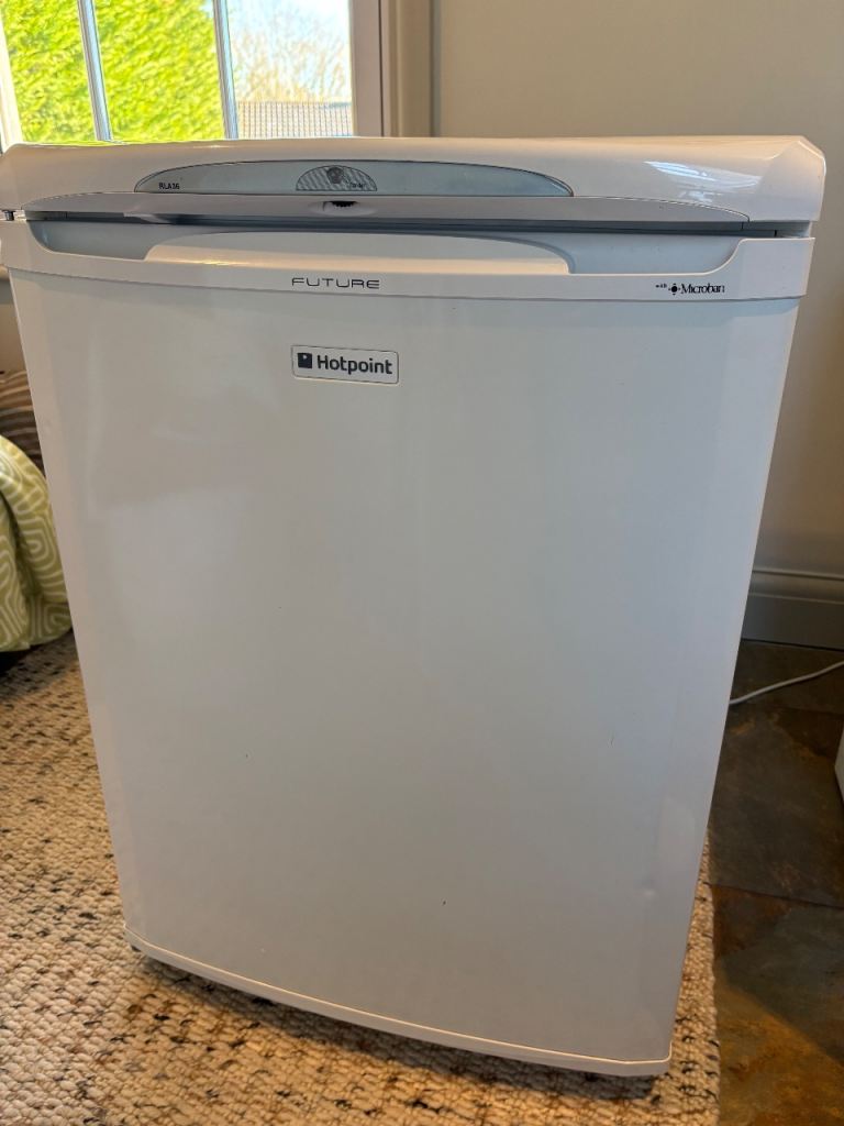 Undercounter / Freestanding Fridge