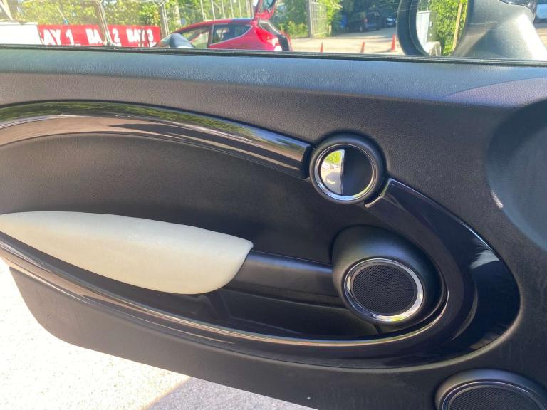 2007 MINI Hatch 1.6 Cooper 3dr Hatchback Petrol Manual