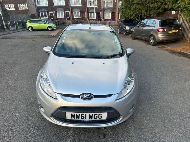 Ford, FIESTA, Hatchback, 2012, Manual, 1242 (cc), 5 doors