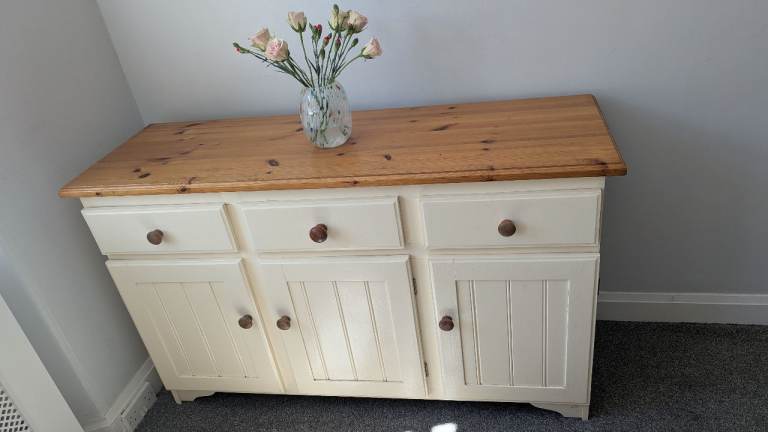 Cream Wood Sideboard with Drawers and Cupboards – Good Condition
