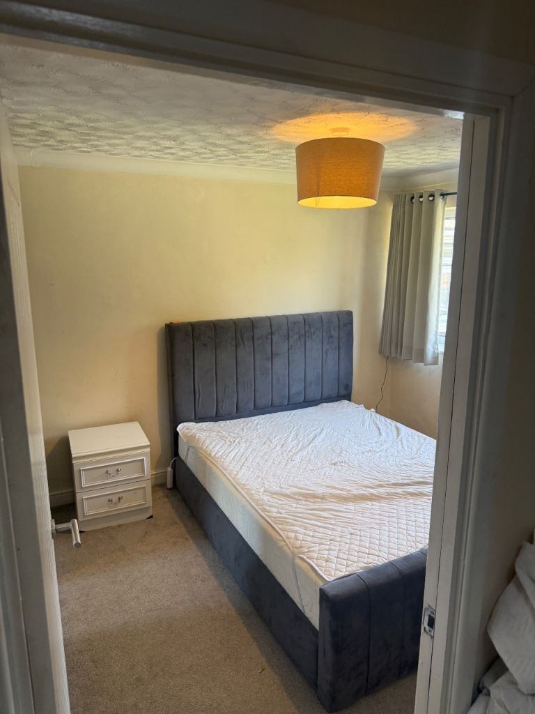 Double room for rent 
