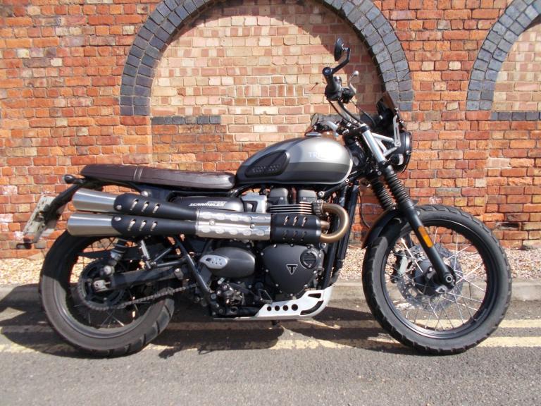 2021 TRIUMPH SCRAMBLER 900