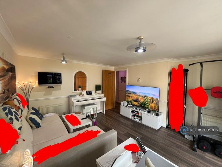 1 bedroom flat in Virginia Quay, London, E14 (1 bed) (#3005706)