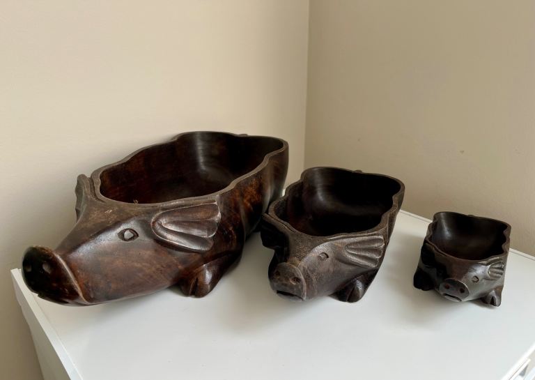Vintage Hand Carved Wood Pig Nesting Bowls Set of 3 Mid Century Folk Art Boho