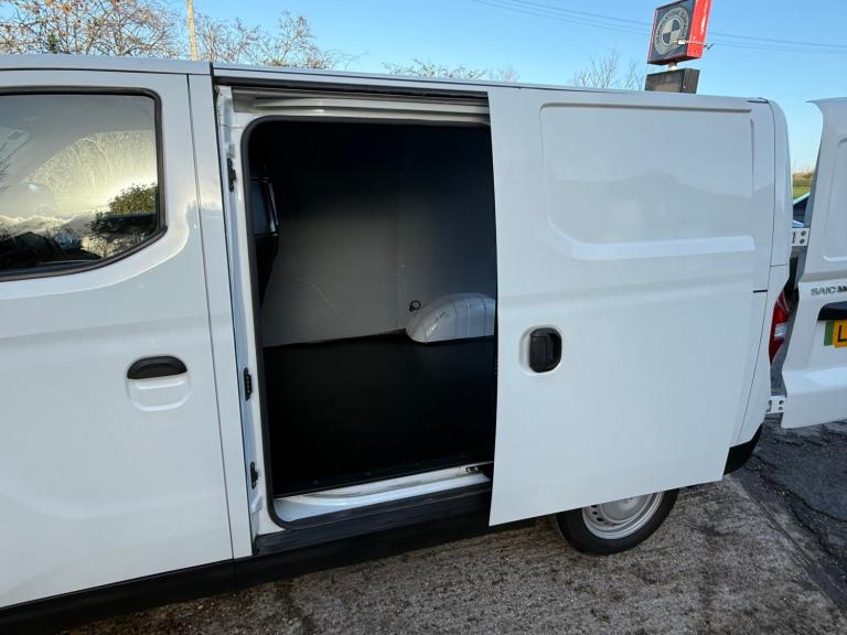 2021 Maxus eDeliver 3 90kW H1 Van 35kWh Auto PANEL VAN Electric Automatic