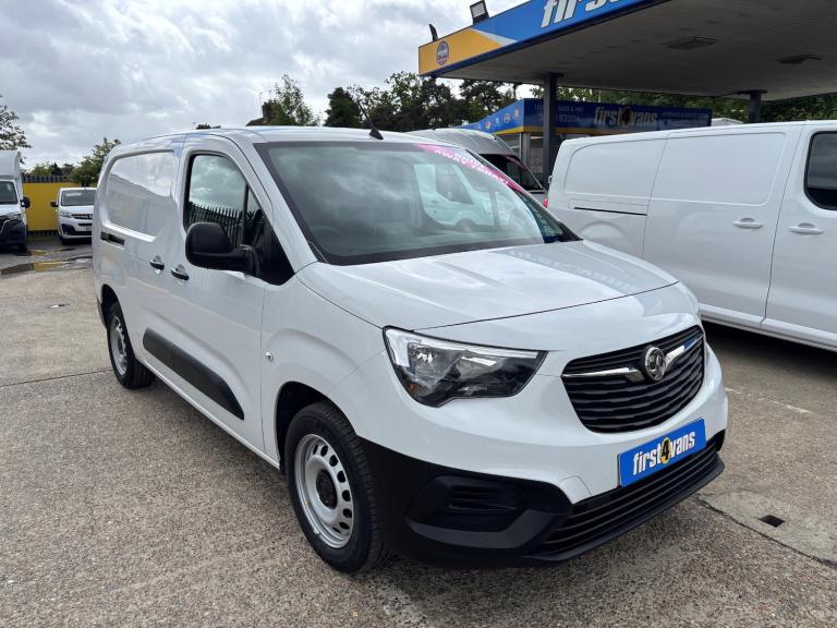 2024 Vauxhall Combo 2300 1.5 Turbo D 100ps L2 H1 Prime Van PANEL VAN Diesel Manual