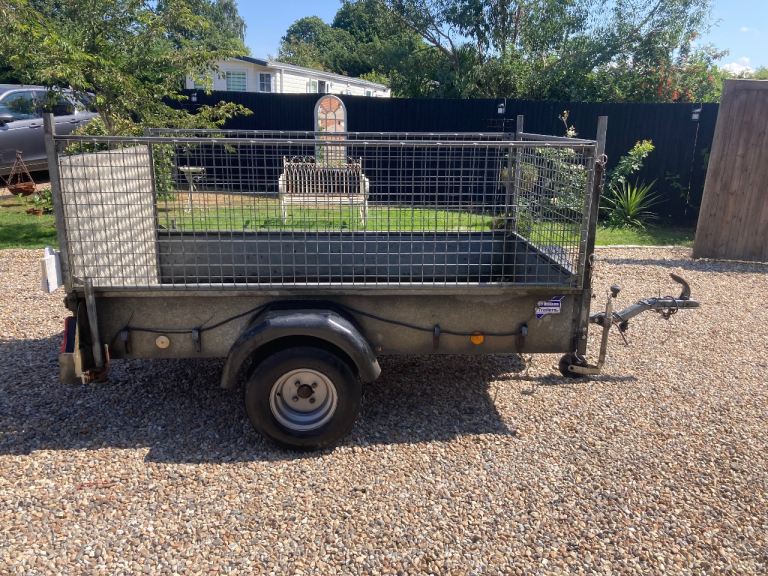 Ifor williams caged trailer 750kgs with ramp