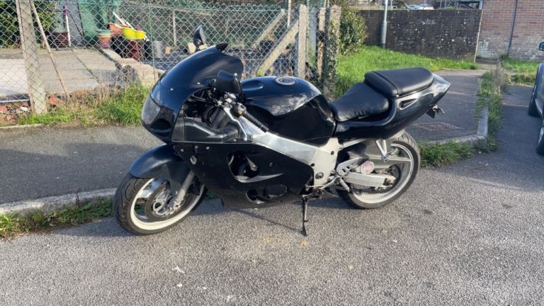 Suzuki, GSX-R, 1998, 599 (cc)