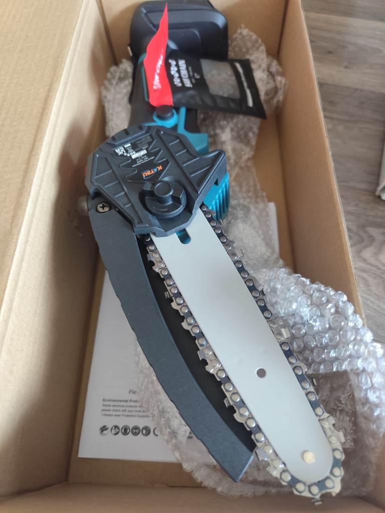 New 21V Cordless Chainsaw 6 Inch 