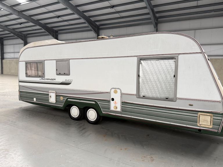 Caravan 