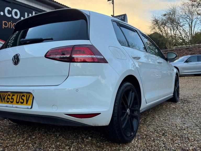 2016 Volkswagen Golf 2.0 TDI BlueMotion Tech GTD Euro 6 (s/s) 5dr HATCHBACK Diesel Manual