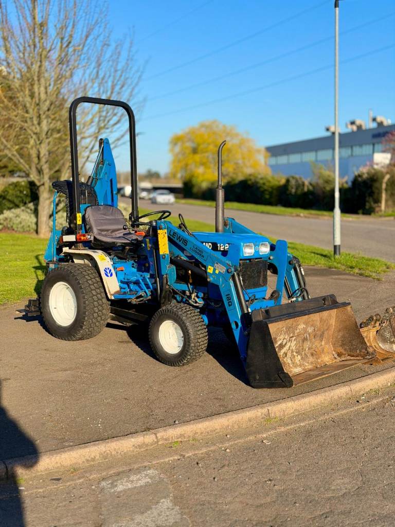 New Holland 1220 Compact Tractor Backhoe&Front Loader 4WD Diesel 