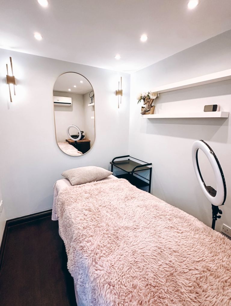 Beauty room to rent in Dejavu L&S Beauty salon