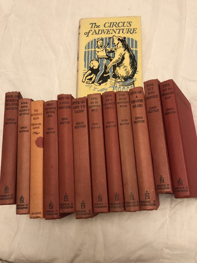 VINTAGE ENID BLYTON FAMOUS FIVE BOOKS