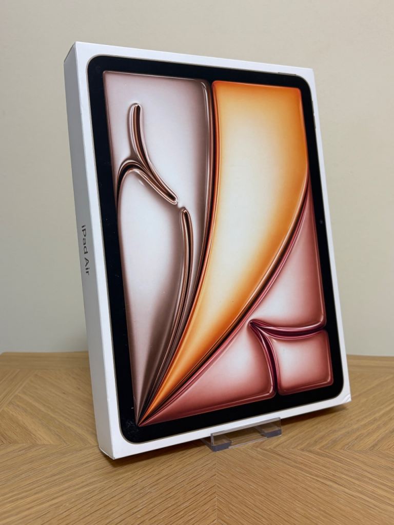 iPad Air 11” 7th Gen 2025 | Starlight | Brand New Sealed 