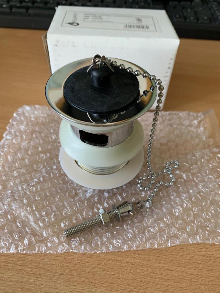 Basin waste plug, chain and stay New