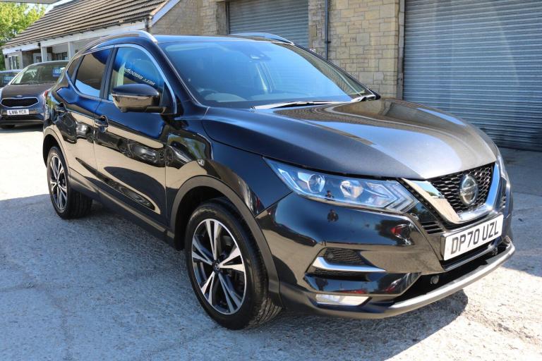 2020 Nissan Qashqai 1.3 DiG-T 160 [157] N-Connecta 5dr DCT Glass Roof HATCHBACK PETROL Automatic