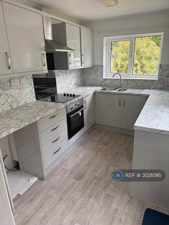 2 bedroom house in Marlborough Avenue, Goole, DN14 (2 bed) (#3021095)