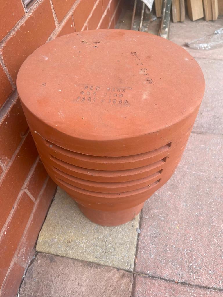 Chimney Pot – Good Condition