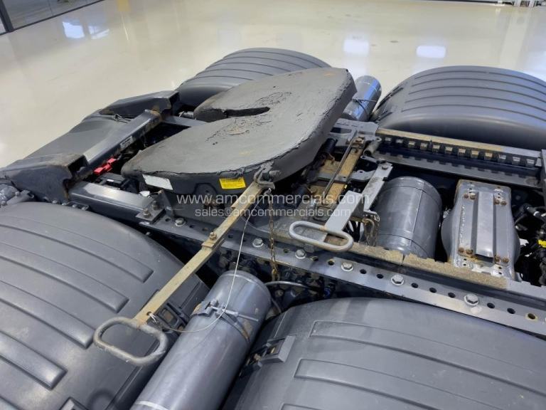 2019 (19) SCANIA S580 6X2 MIDLIFT HIGH CAB V8