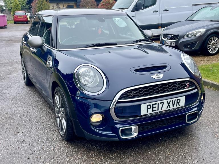 MINI HATCH 2.0 5-Door Hatch Cooper SD Seven Edition 2017